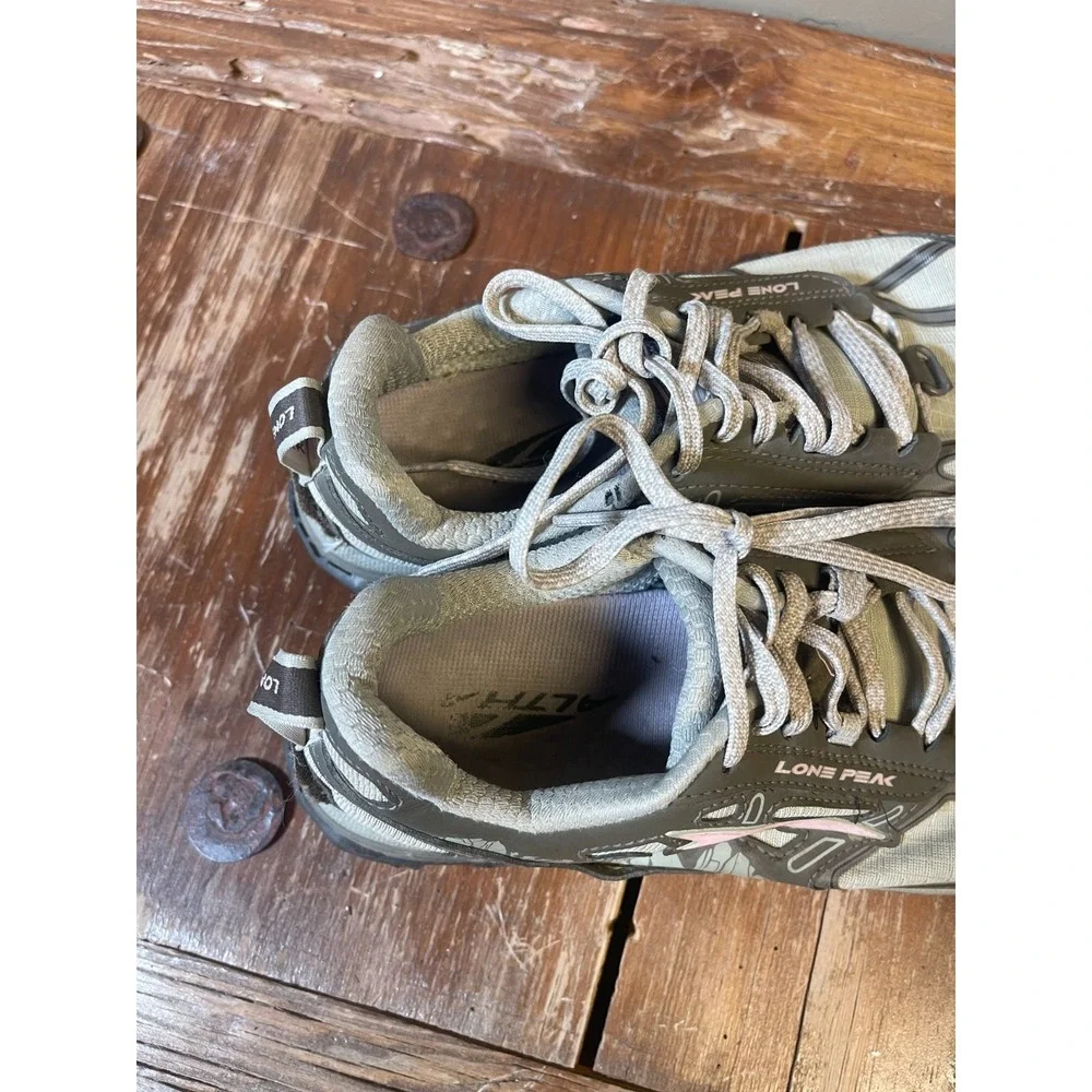 Altra Lone Peak 4 Running Shoes Womens 8.5 Tan Zero Drop Wide Toe Gym Training